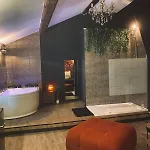 Love Room Narbonnaise